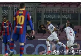 开云体育官网-包含姆巴佩在巴塞罗那比赛中突破纪录萨拉赫连续七场比赛得分超过大胜，西汉姆扳平良机备战欧超杯都惊呆了的词条